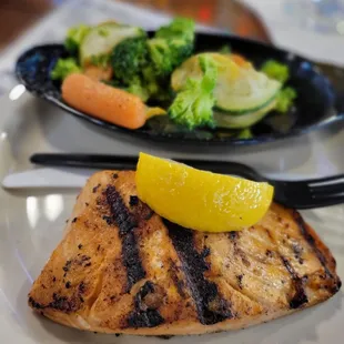 Salmon &amp; Veggie Plate