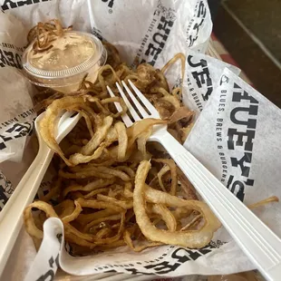 ONION STRAWS