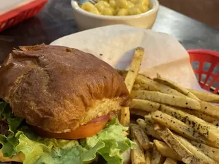 Buckets Burgers and Beer Garden