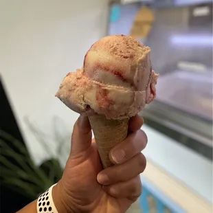 Hug Life Ice Cream