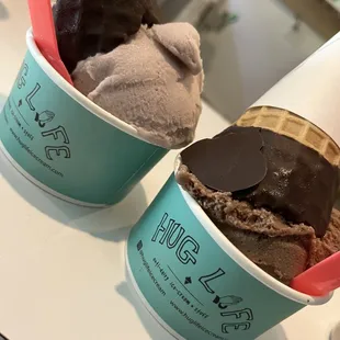 Taro &amp; Rocky Road in chocolate waffle cones