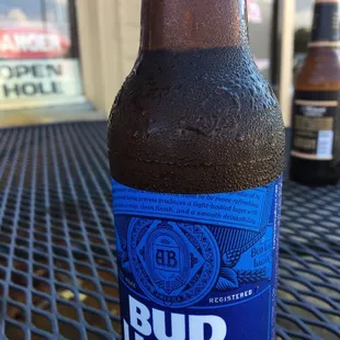 a bottle of bud light
