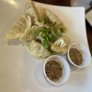 Stemmed dumplings