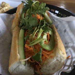 Chicken Banh Mi