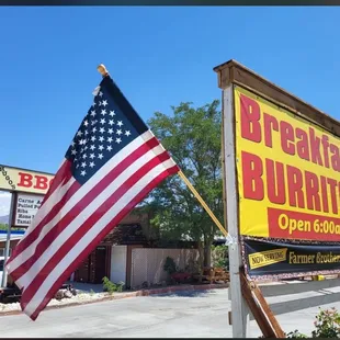 Hugo&apos;s Best Breakfast Burritos
