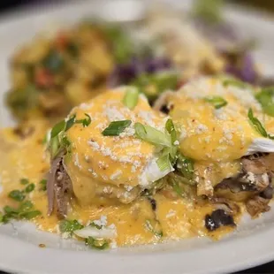 Huevos Benedict with cochinita