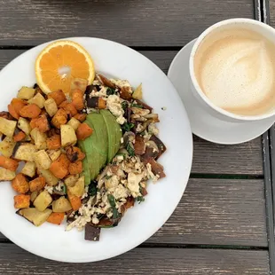 Bruno Breakfast Scramble; House Chai Latte. Both vegan.