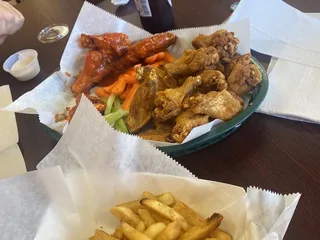 Mike's Hot Wings & Such