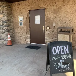 Museum hours