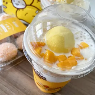 D3 mango drink and mango mochis