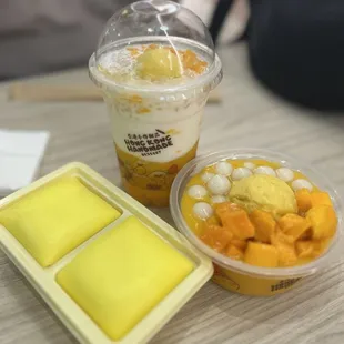 Mango pancake, pomelo sago mango smoothie (D3), and mango chewy balls (A4)