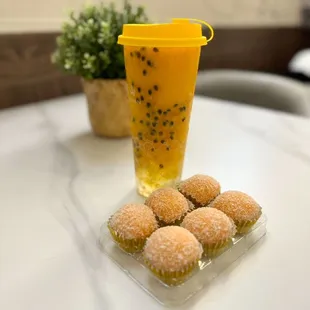 Passion fruit mango icy &amp; Mango mochi