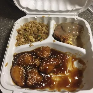 L14:Sesame chicken, chicken fried rice and egg foo young