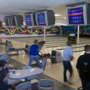 Huikko's Bowling & Entertainment Center