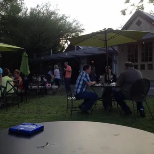 Super charming outdoor seating