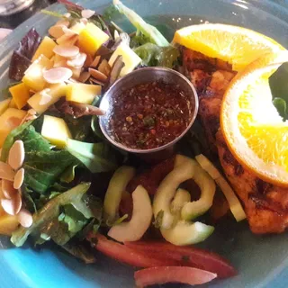 Asian Salmon Salad Plate