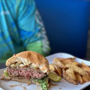 HULA BAY BURGER