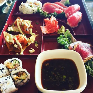 SPICY TUNA ROLL