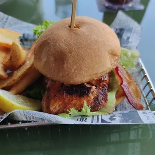 SALMON BLT