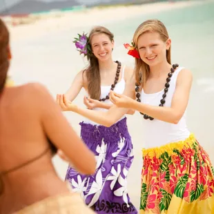 Hula Hula Lessons, Waikiki