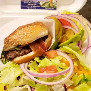 The Big Kahuna Burger w/Small Salad Exposed $14.99 (10/07/24). @HulasEscalon #Escalon #Burgers #Sandwiches #ComfortFood #FoodPorn