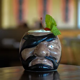 Hula&apos;s One-Eyed Pyrate Cocktail