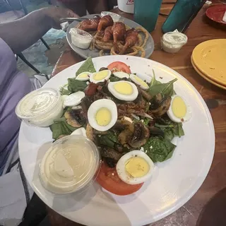 Huli Rotisserie Salad