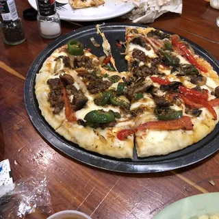 Spicy Beef Pizza