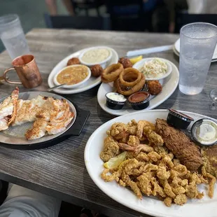 Broiled platter, fried platter, yum!