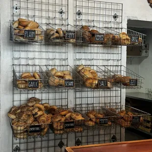 12 different types of delicious bagels