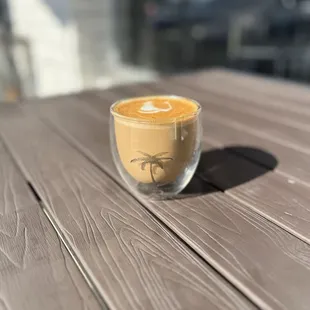 Latte in dine in cup