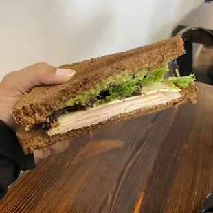 Turkey avocado sandwich