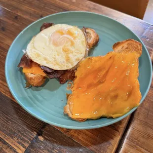 Classic Breakfast Sammie