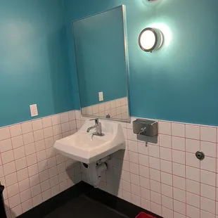 12/14/23 Cool decor, Colors