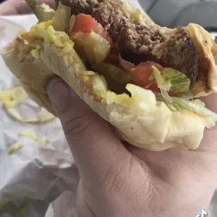 Hubs cheeseburger!