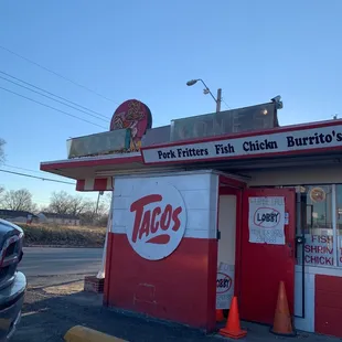 a taco&apos;s restaurant