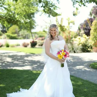 We have beautiful gardens to be used for photographs.