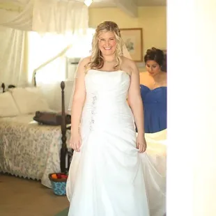 This is the bridal changing room at Hummingbird Hollow.