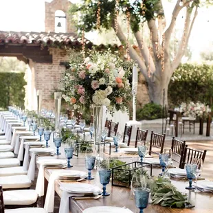 Was able to shoot a few weddings at Hummingbird Nest Ranch and it&apos;s spectacular! jacquelinepattonphoto.com