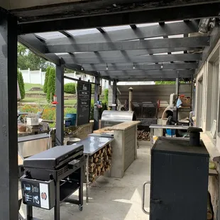 Outdoor kitchen