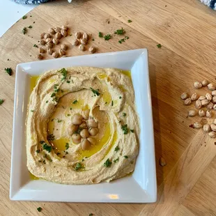 Plain Hummus