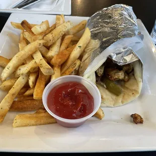 Chicken Pita Sandwich