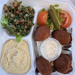 Falafel Plate with Tabouli and Hummus