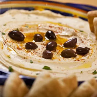 Classic hummus