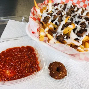 PGH Plate w/beef and one Falafel, plus some of Louie's home-made hot sauce on the side ...