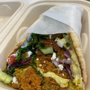 Falafel pita