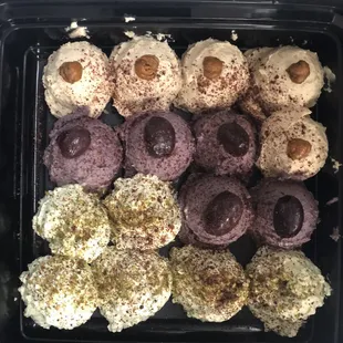 donuts, food, dough desserts