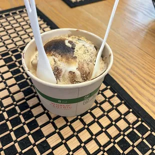 &quot;Secret S&apos;mores&quot; with Vietnamese Coffee Ice Cream instead of Secret Breakfast Ice Cream