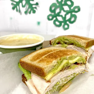 Powerhouse Sando and Corn Chowdah :)