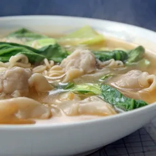 hong kong wonton noodle soup